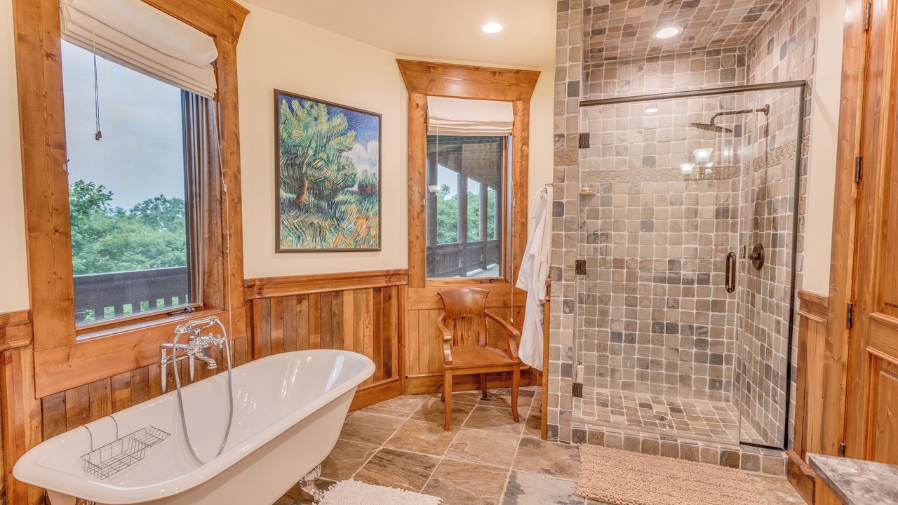 Photo of Bathroom in Highlands