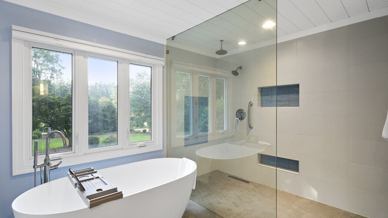 Photo of Bathroom in Leasburg