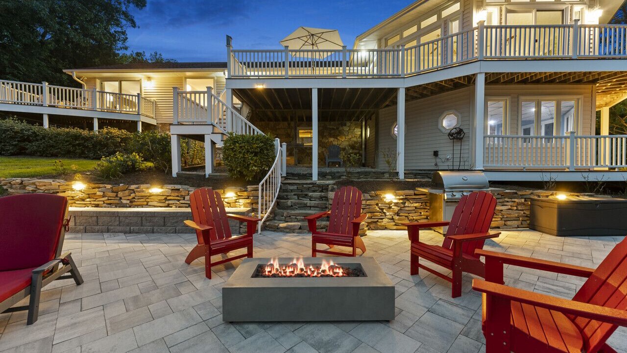 Photo of Patio Balcony in Leasburg