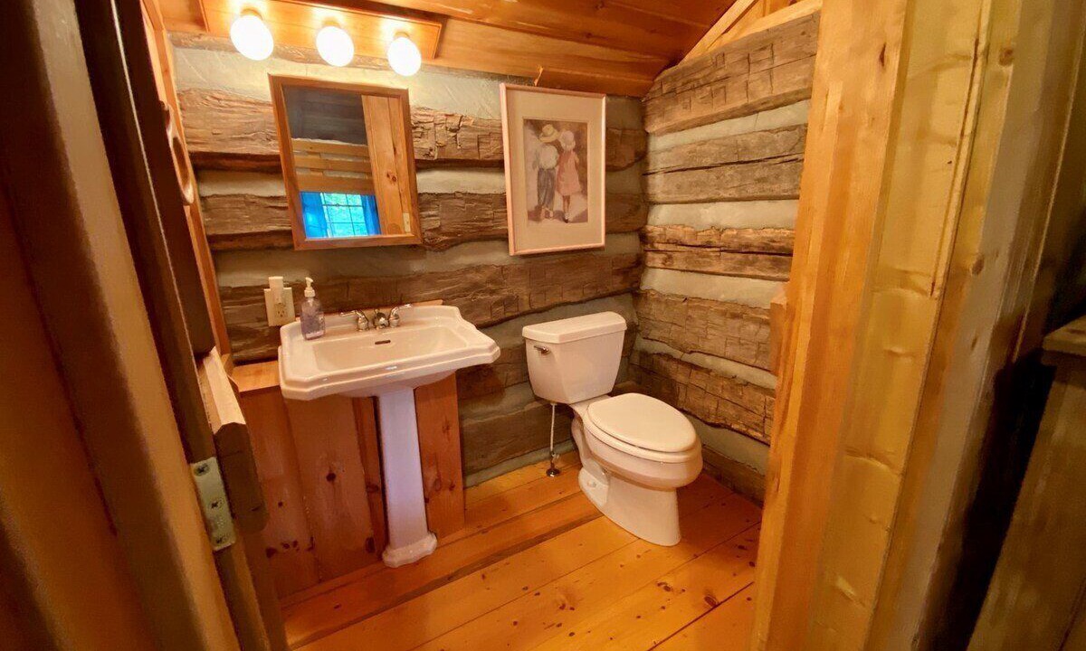 Photo of Bathroom in Stonebridge