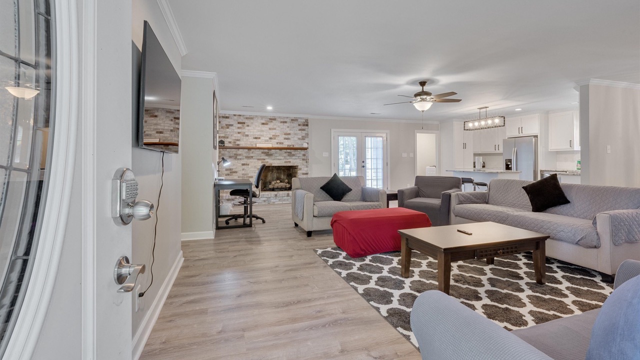 Photo of Livingroom in Durham