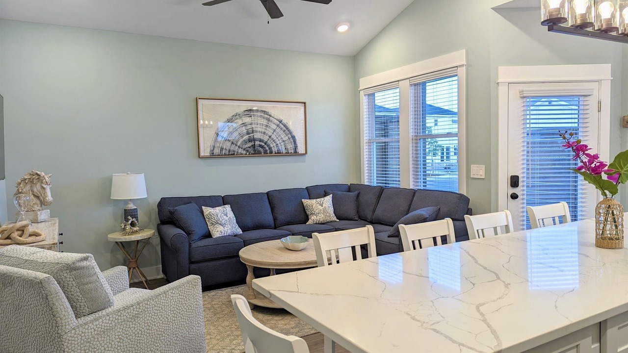 Photo of Bedroom in Corolla Light