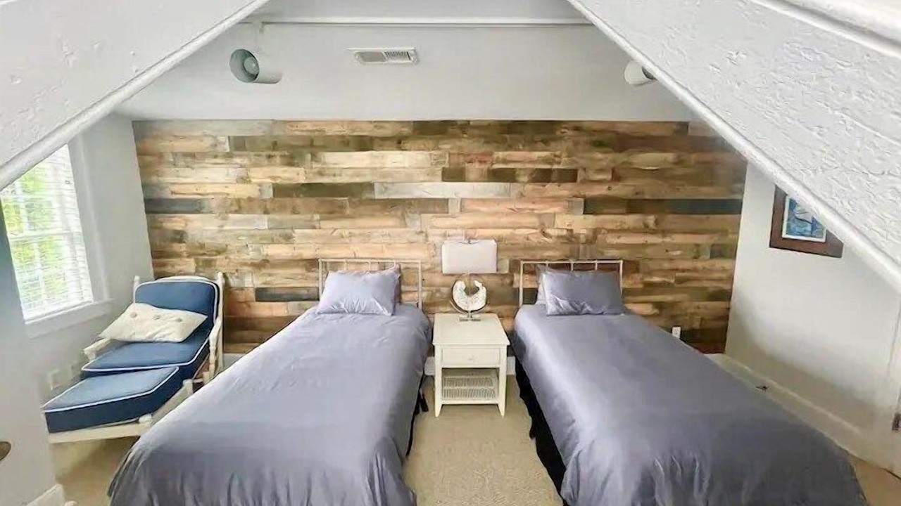 Photo of Bedroom in Wilmington Historic District