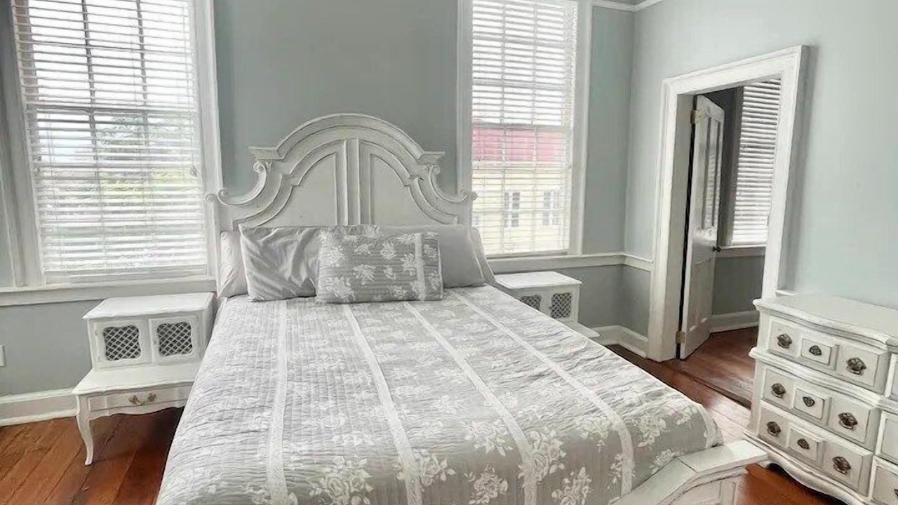 Photo of Bedroom in Wilmington Historic District