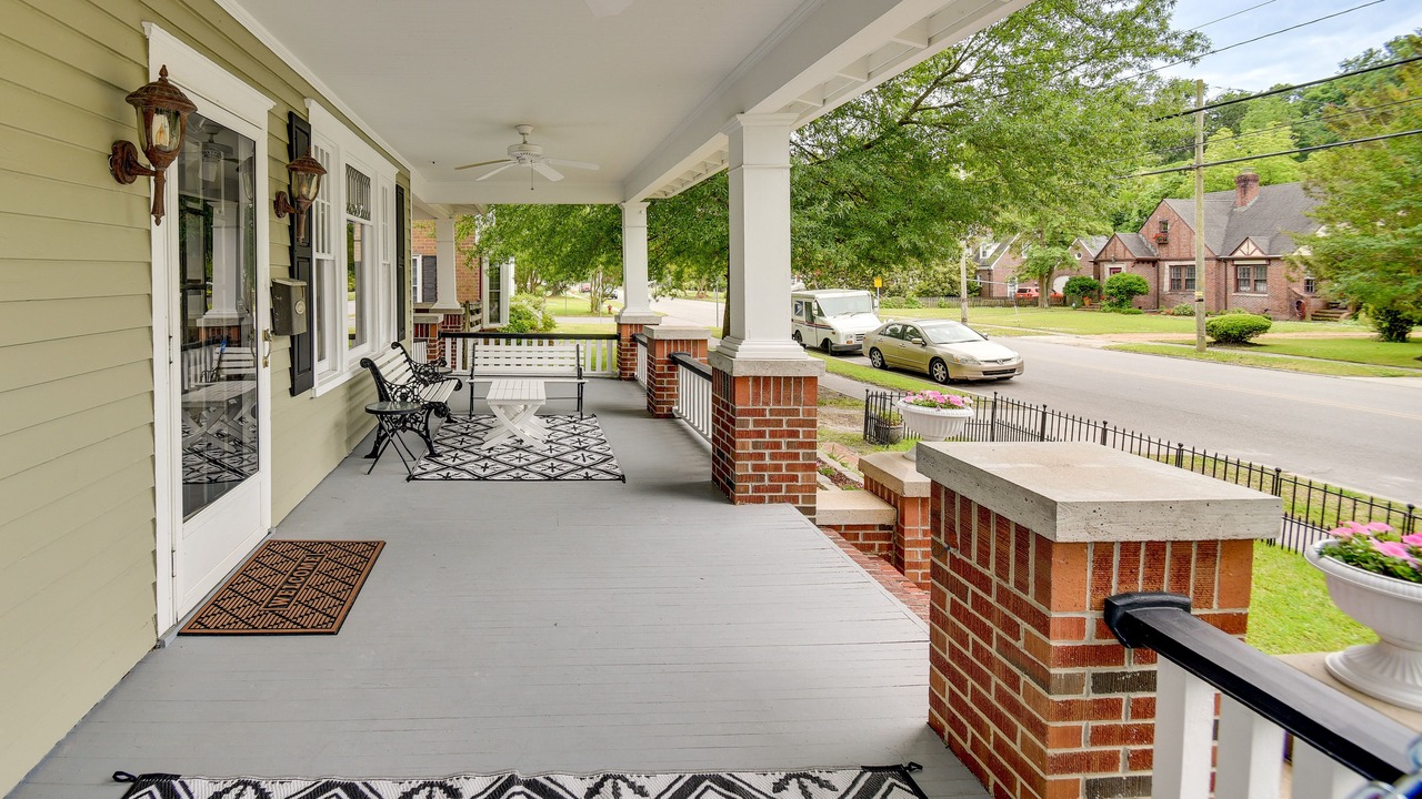 Photo of Patio Balcony in Elizabeth City