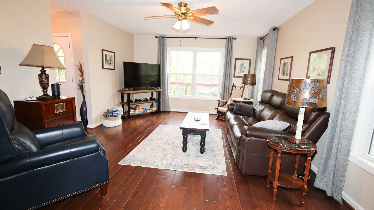 Photo of Bedroom in Black Mountain