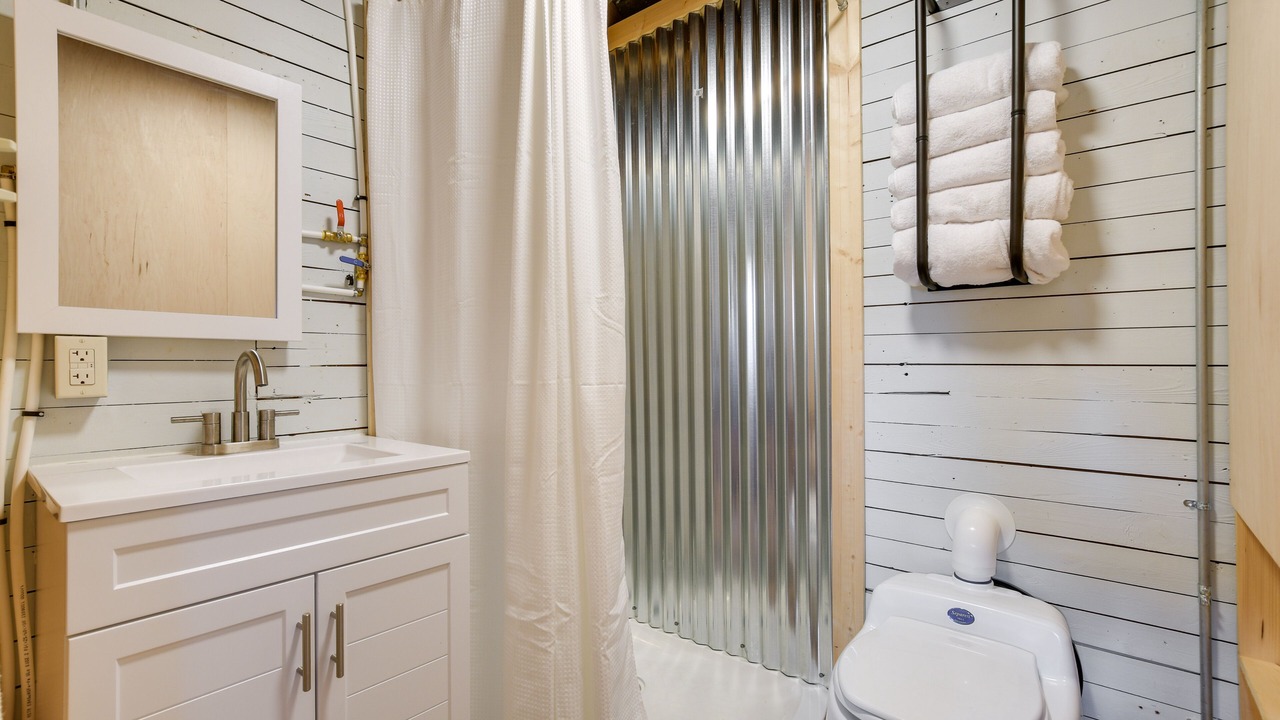 Photo of Bathroom in Rutherfordton