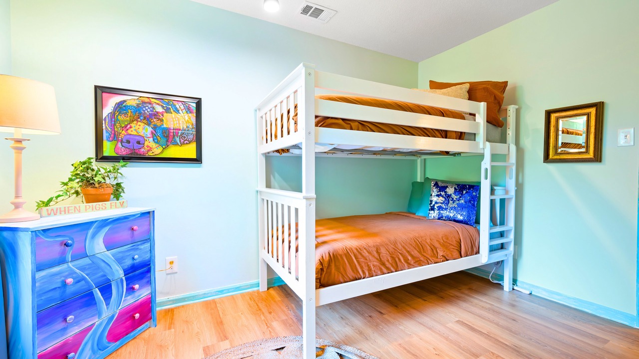 Photo of Bedroom in Montgomery