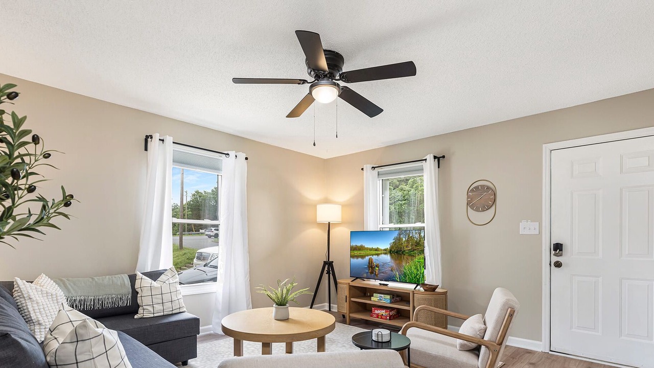 Photo of Livingroom in Belmont Historic District