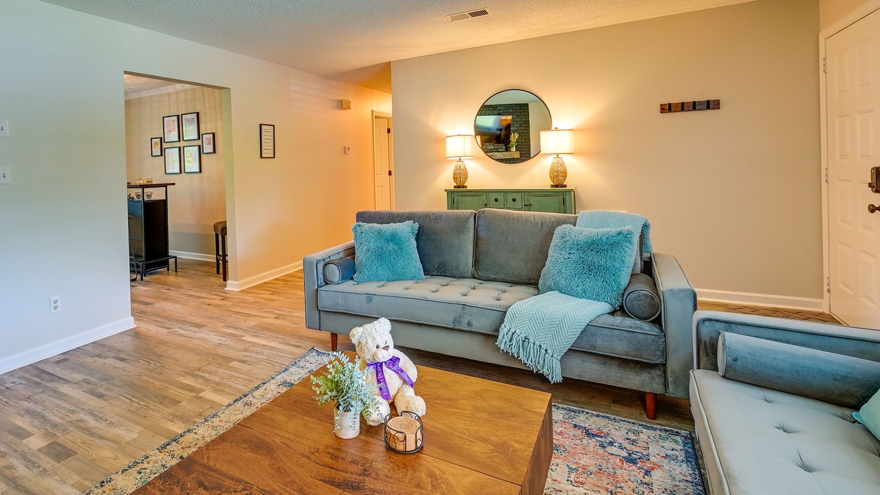 Photo of Livingroom in High Point