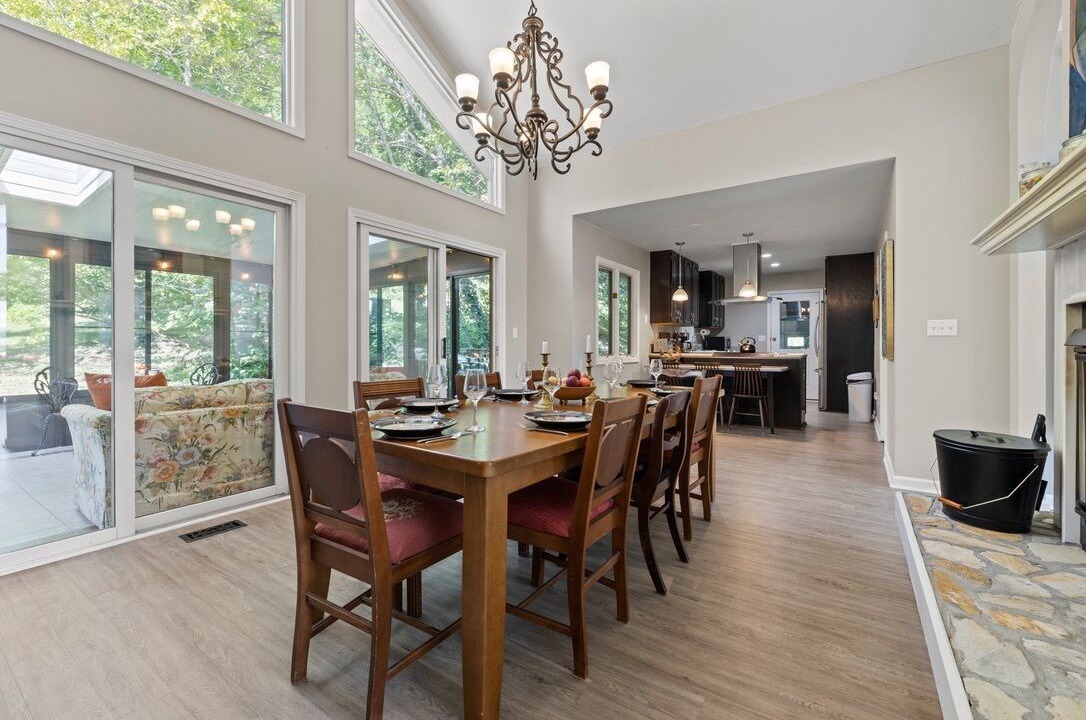 Photo of Livingroom in Hendersonville