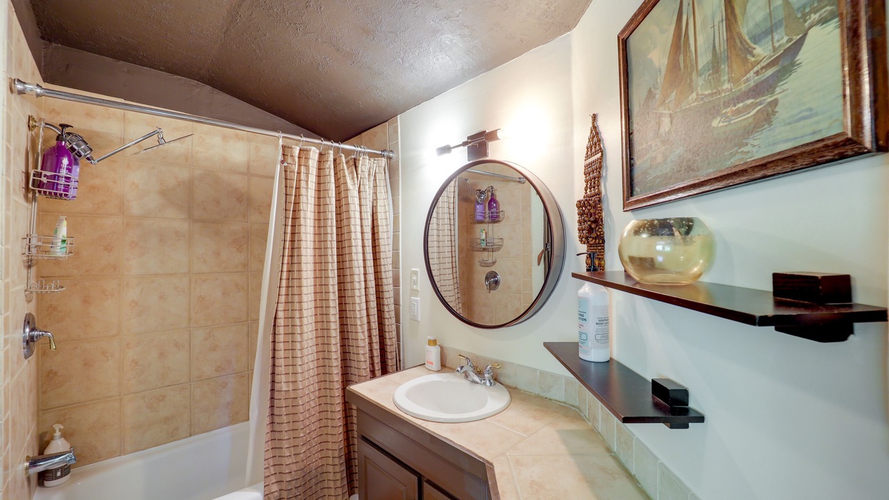Photo of Bathroom in Mill Ridge