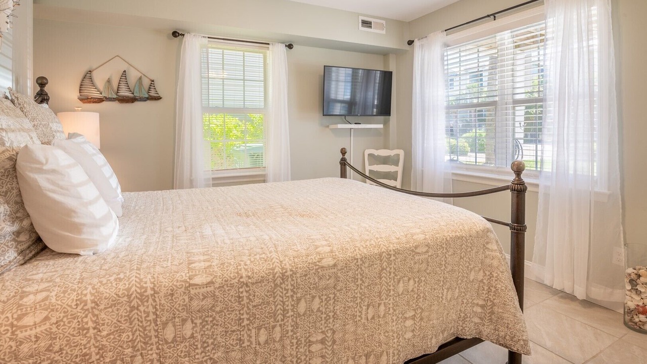 Photo of Bedroom in Kure Beach