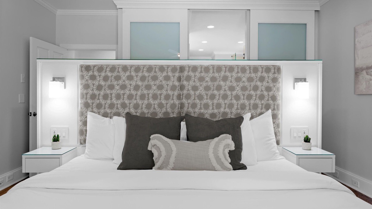 Photo of Bedroom in Mooresville