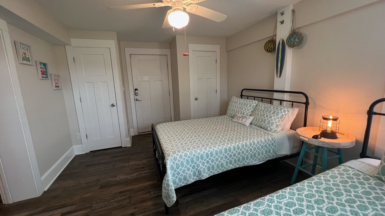 Photo of Bedroom in Atlantic Beach