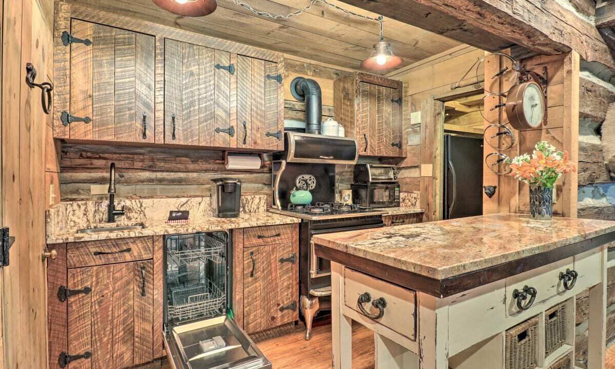 Photo of Kitchen in Balsam