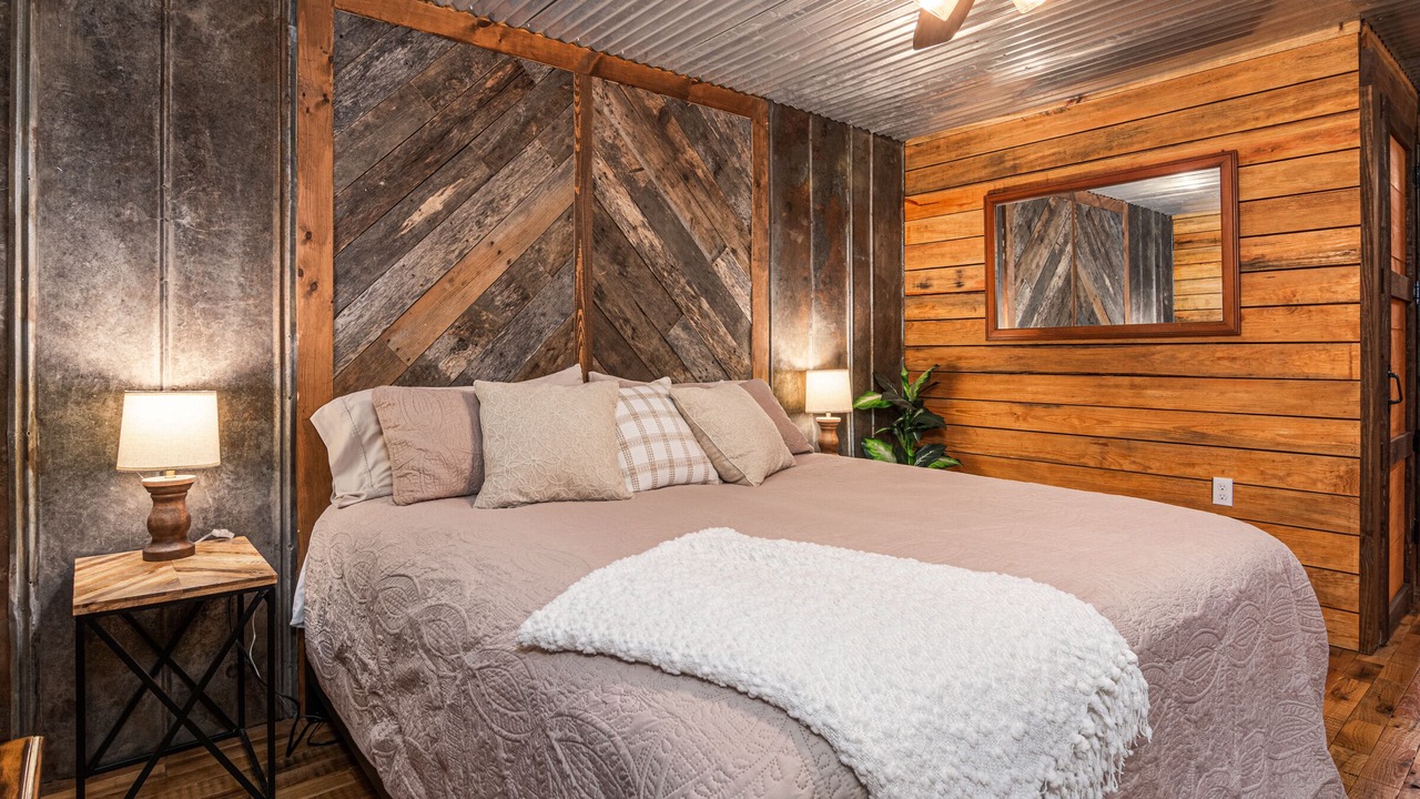 Photo of Bedroom in Zirconia