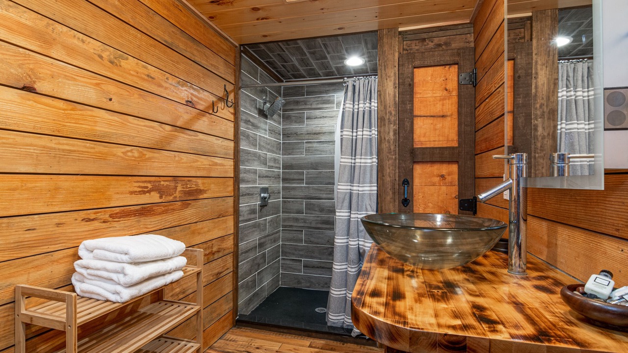 Photo of Bathroom in Zirconia