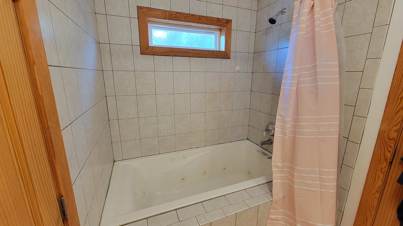 Photo of Bathroom in Carova Beach