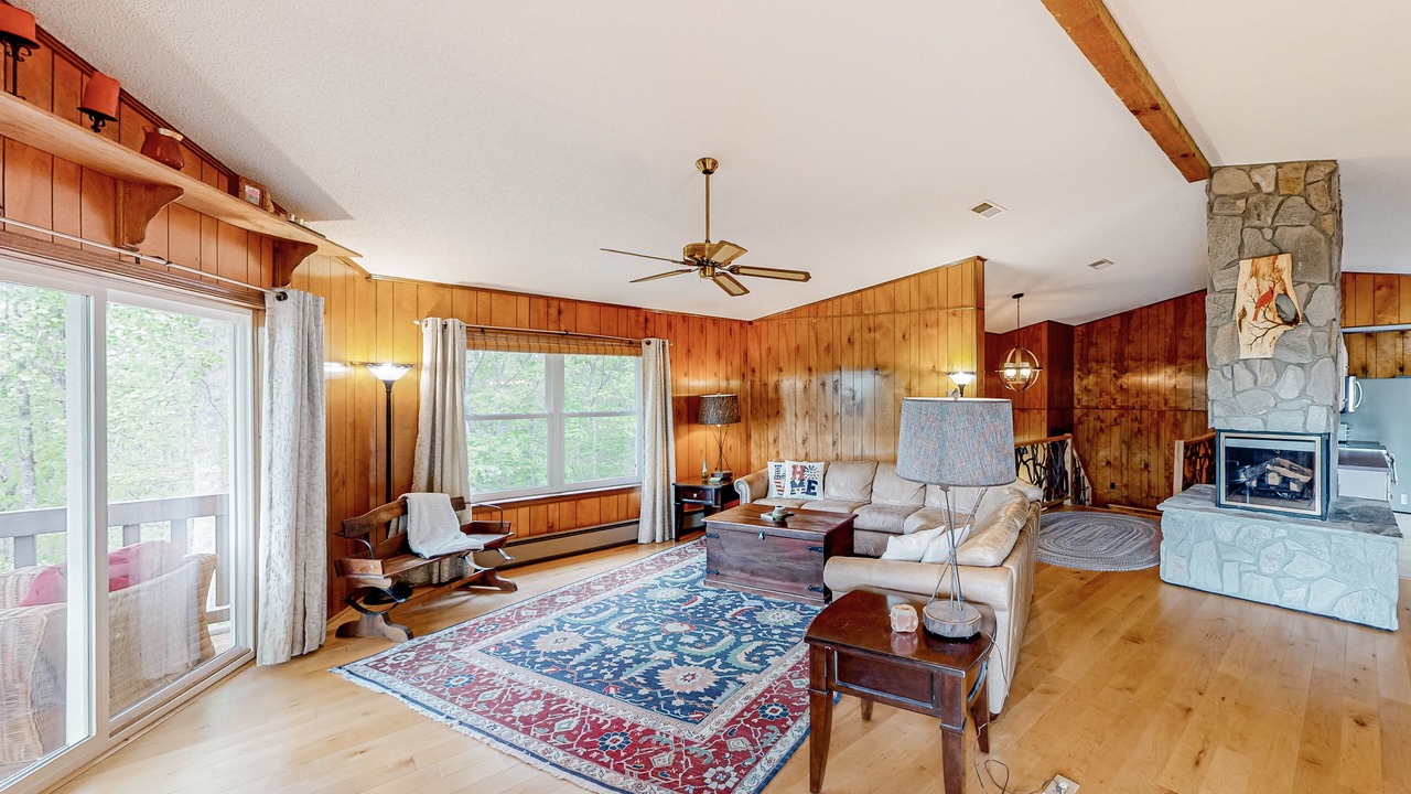 Photo of Livingroom in Franklin