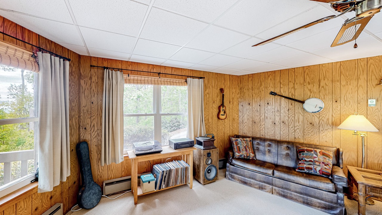Photo of Livingroom in Franklin