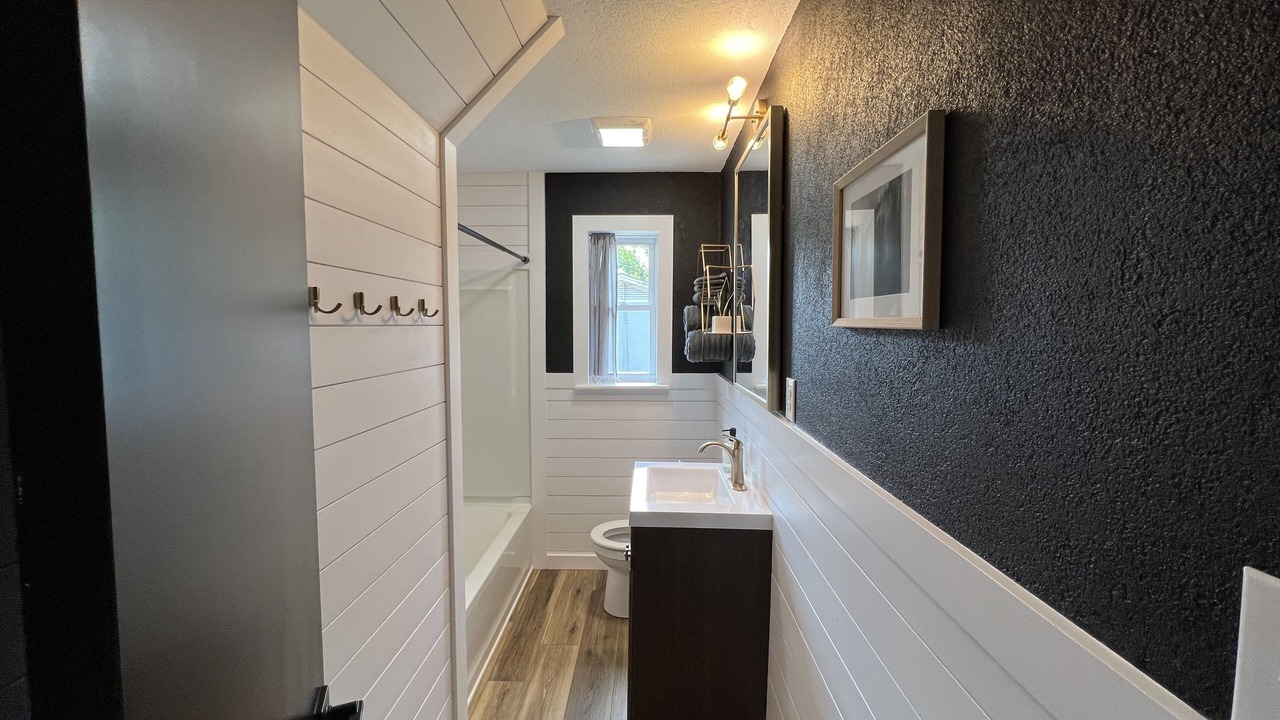 Photo of Bathroom in Hickory