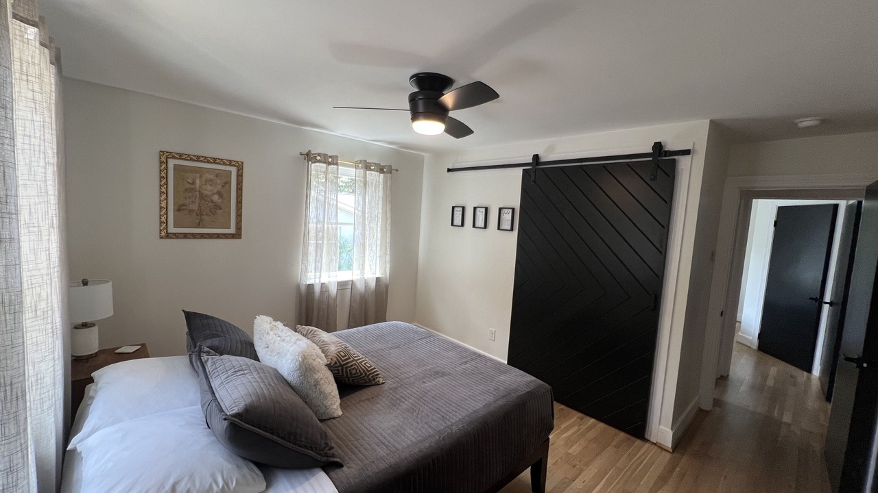 Photo of Bedroom in Hickory