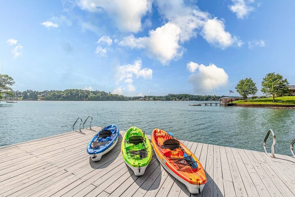 Photo of Others in Hickory
