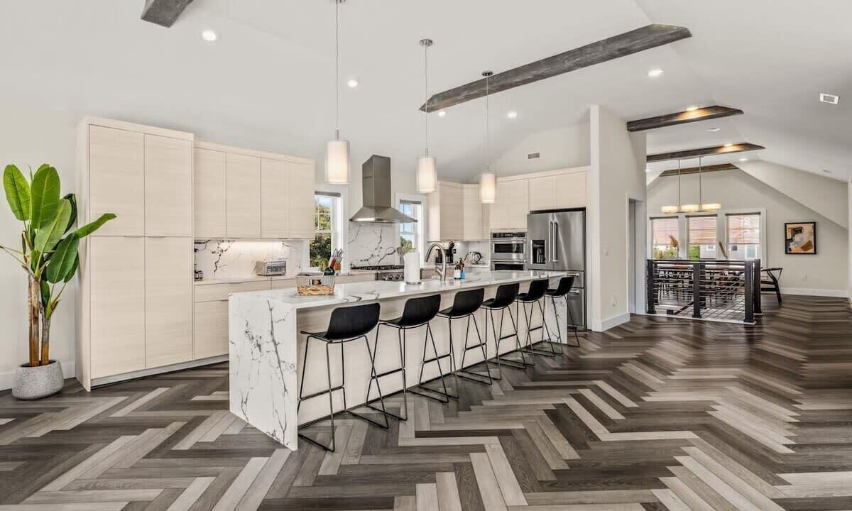 Photo of Kitchen in Whalehead Beach