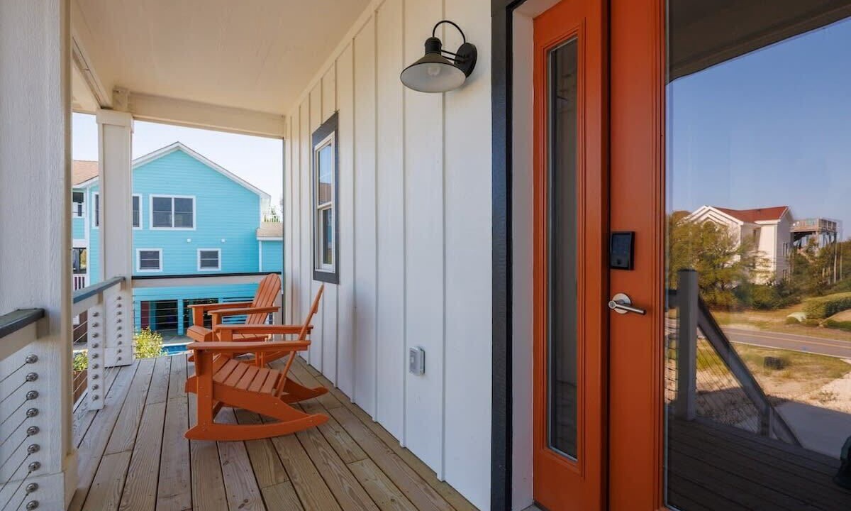 Photo of Patio Balcony in Whalehead Beach