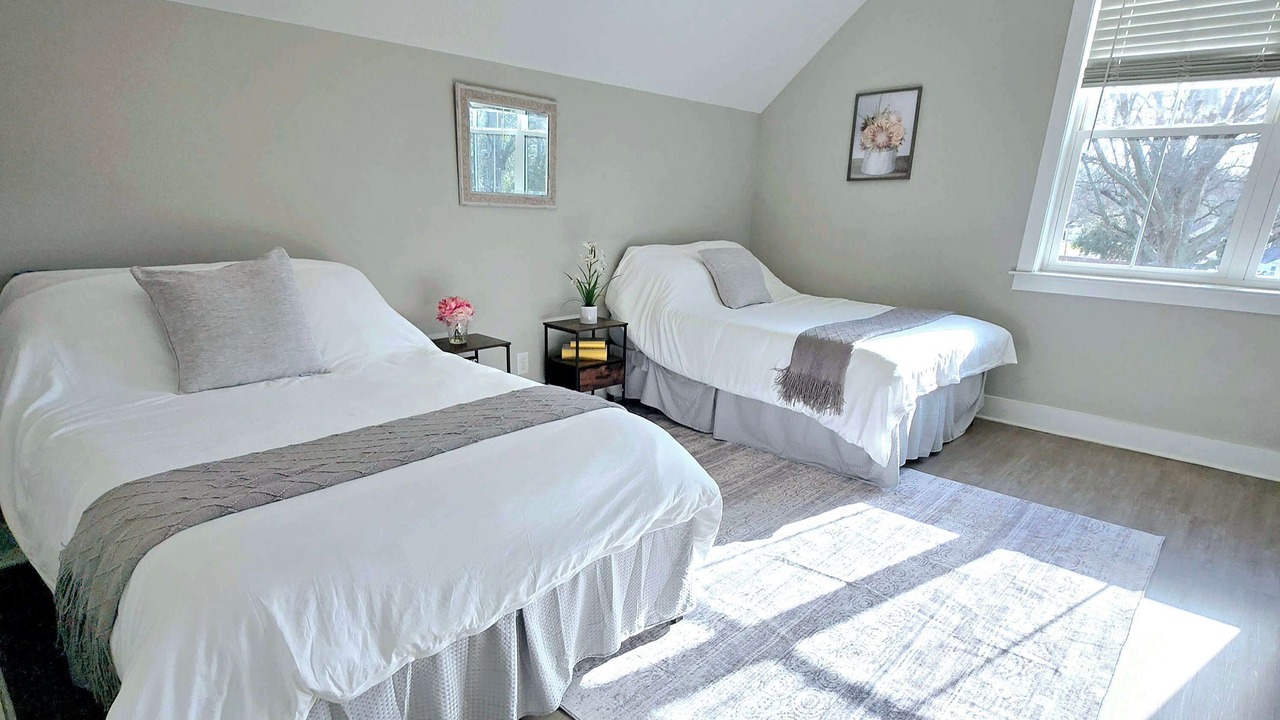 Photo of Bedroom in Biddleville