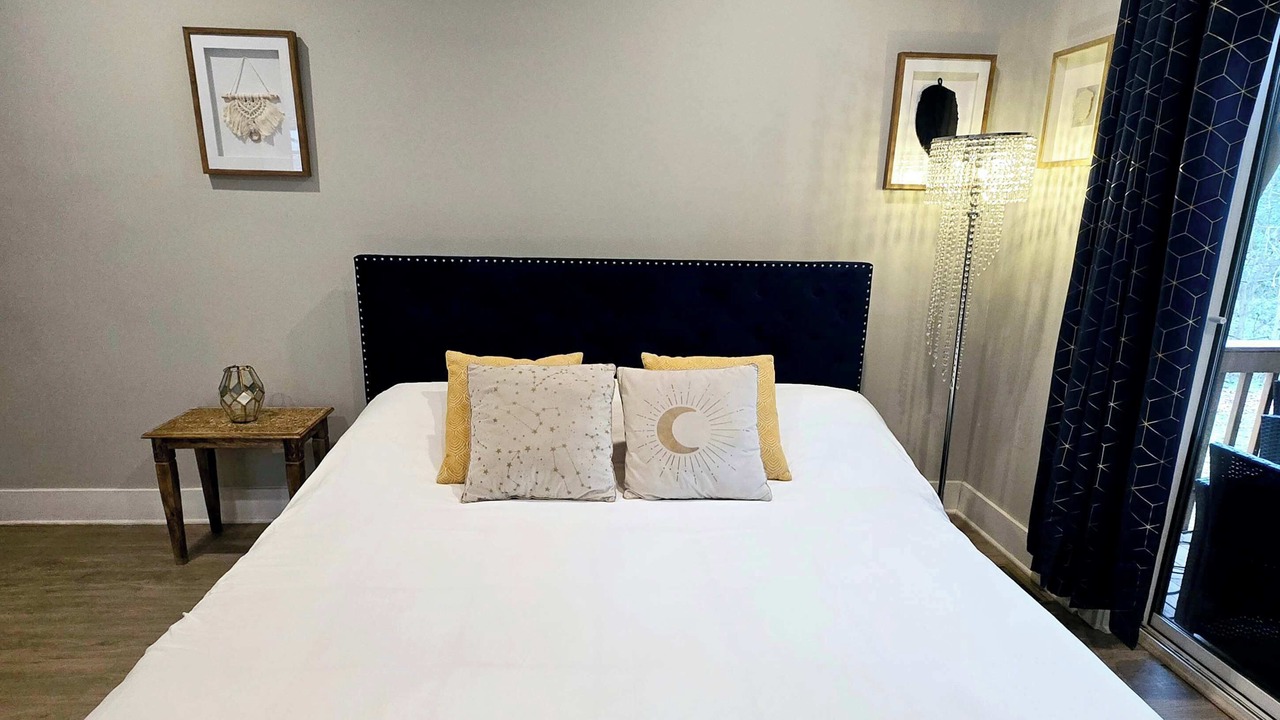 Photo of Bedroom in Biddleville