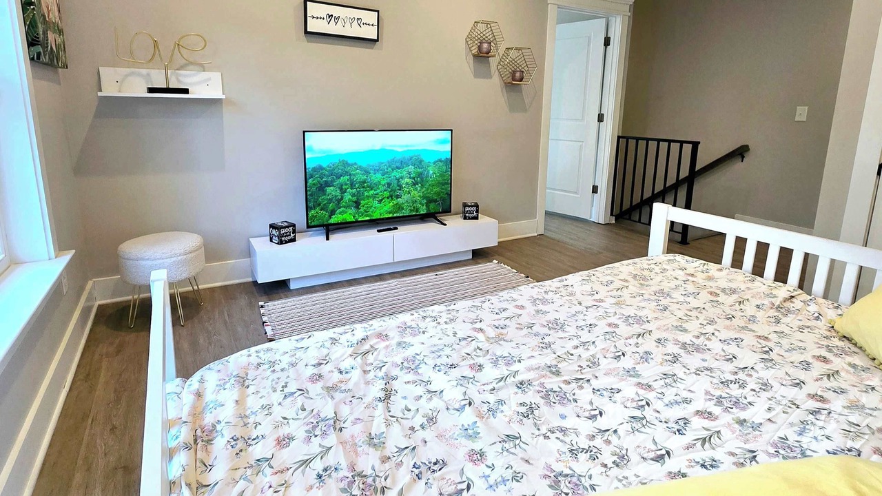 Photo of Bedroom in Biddleville