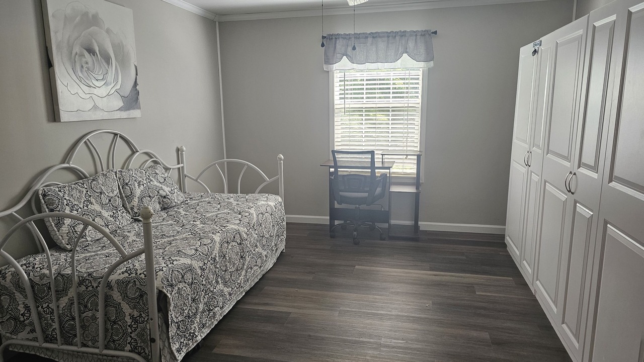 Photo of Bedroom in Hot Springs