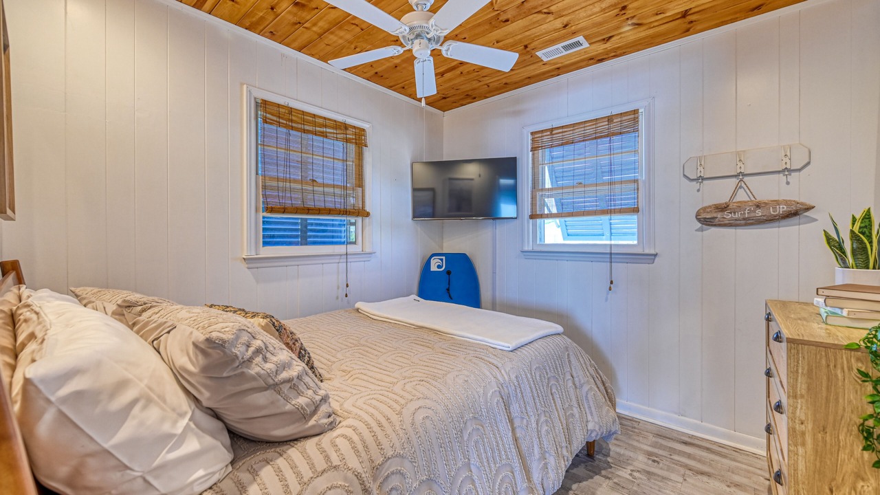 Photo of Bedroom in Surf City