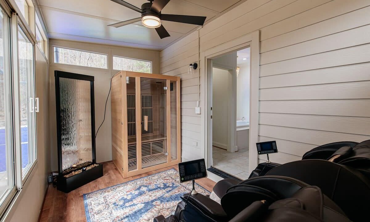 Photo of Bedroom in Skyland