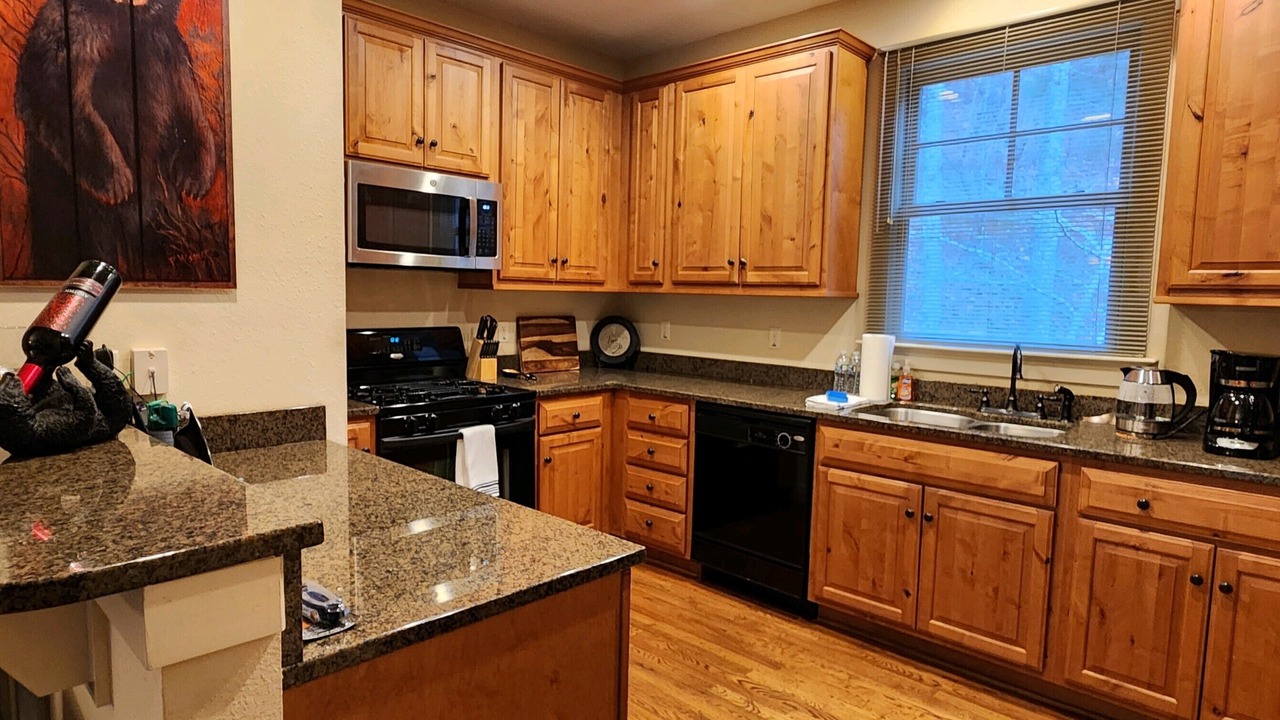 Photo of Kitchen in Bear Lake Reserve