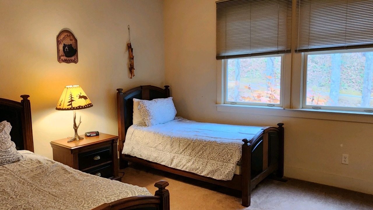Photo of Bedroom in Bear Lake Reserve