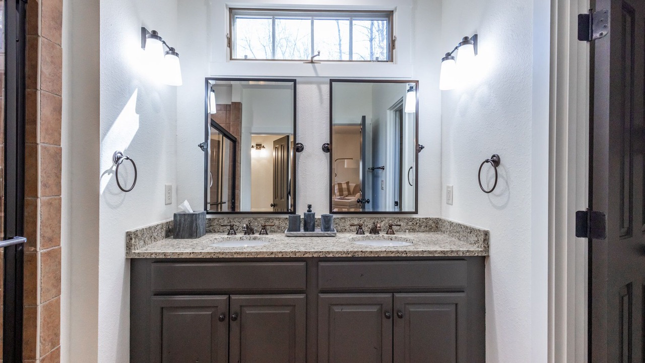 Photo of Bathroom in Bear Lake Reserve