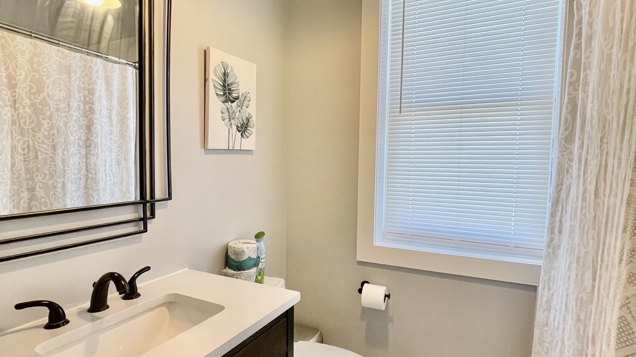Photo of Bathroom in New Bern
