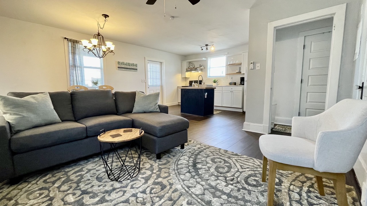Photo of Livingroom in New Bern