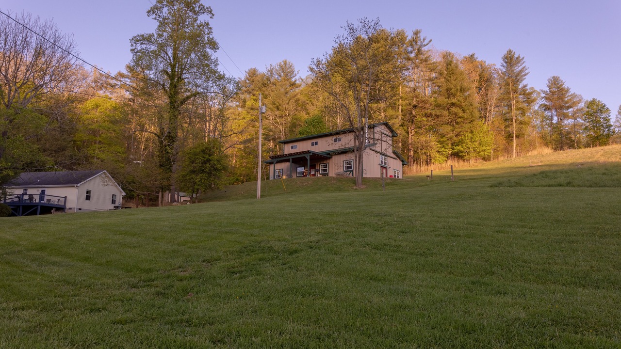 Photo of Outdoor in Mars Hill