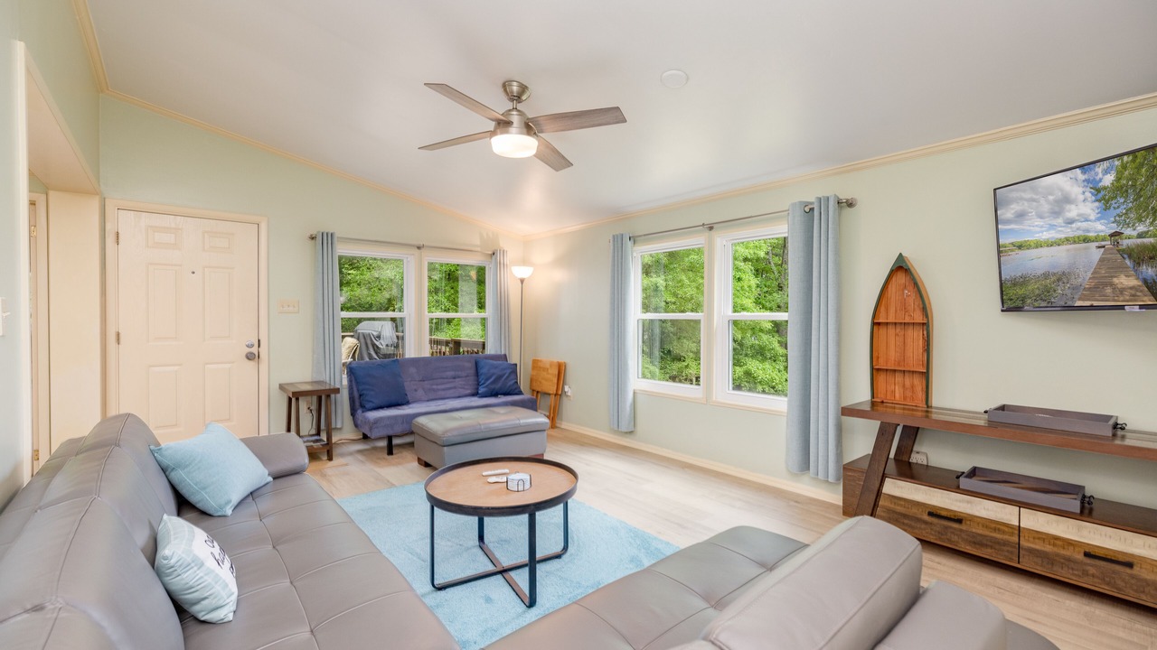 Photo of Bedroom in Wise