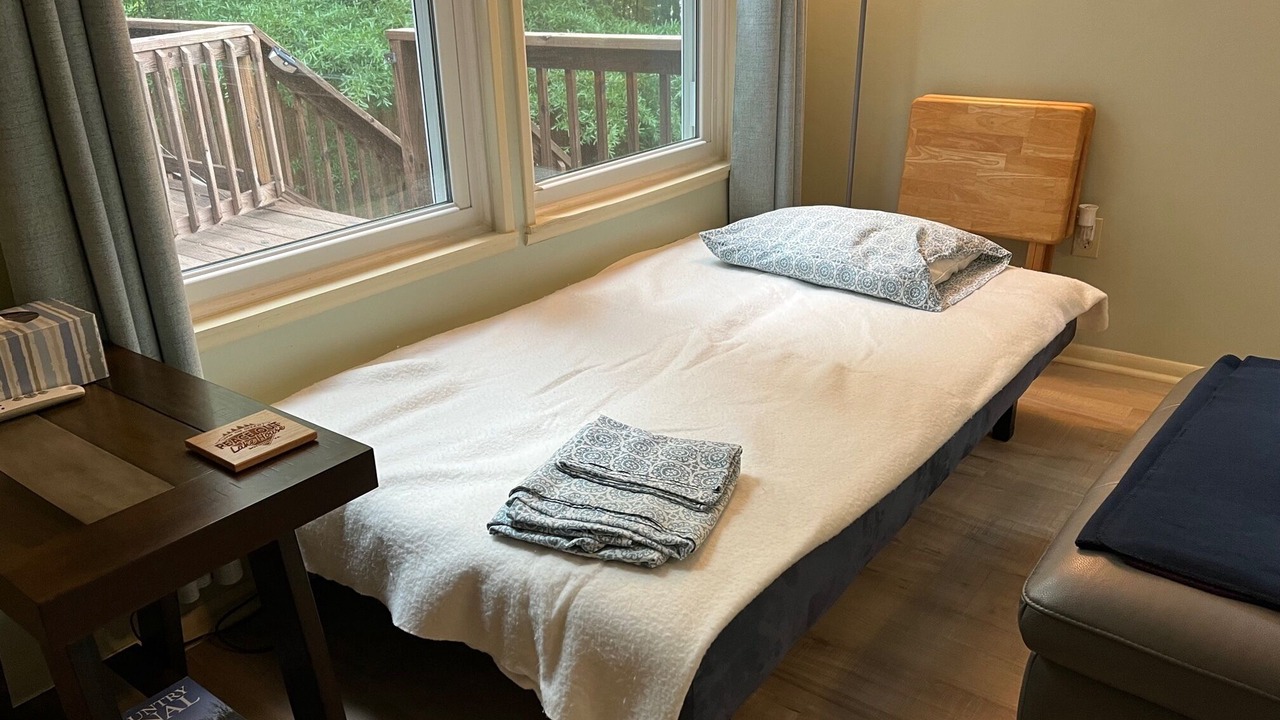 Photo of Bedroom in Wise