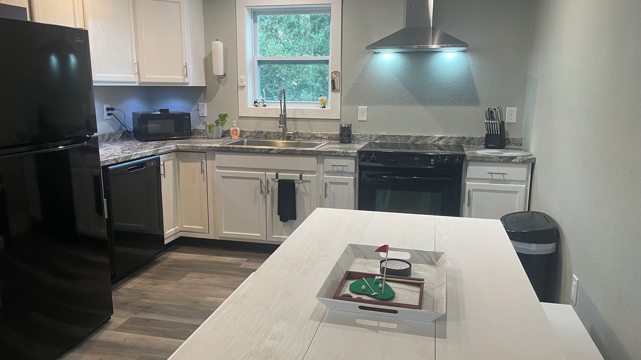 Photo of Kitchen in Sea Scape