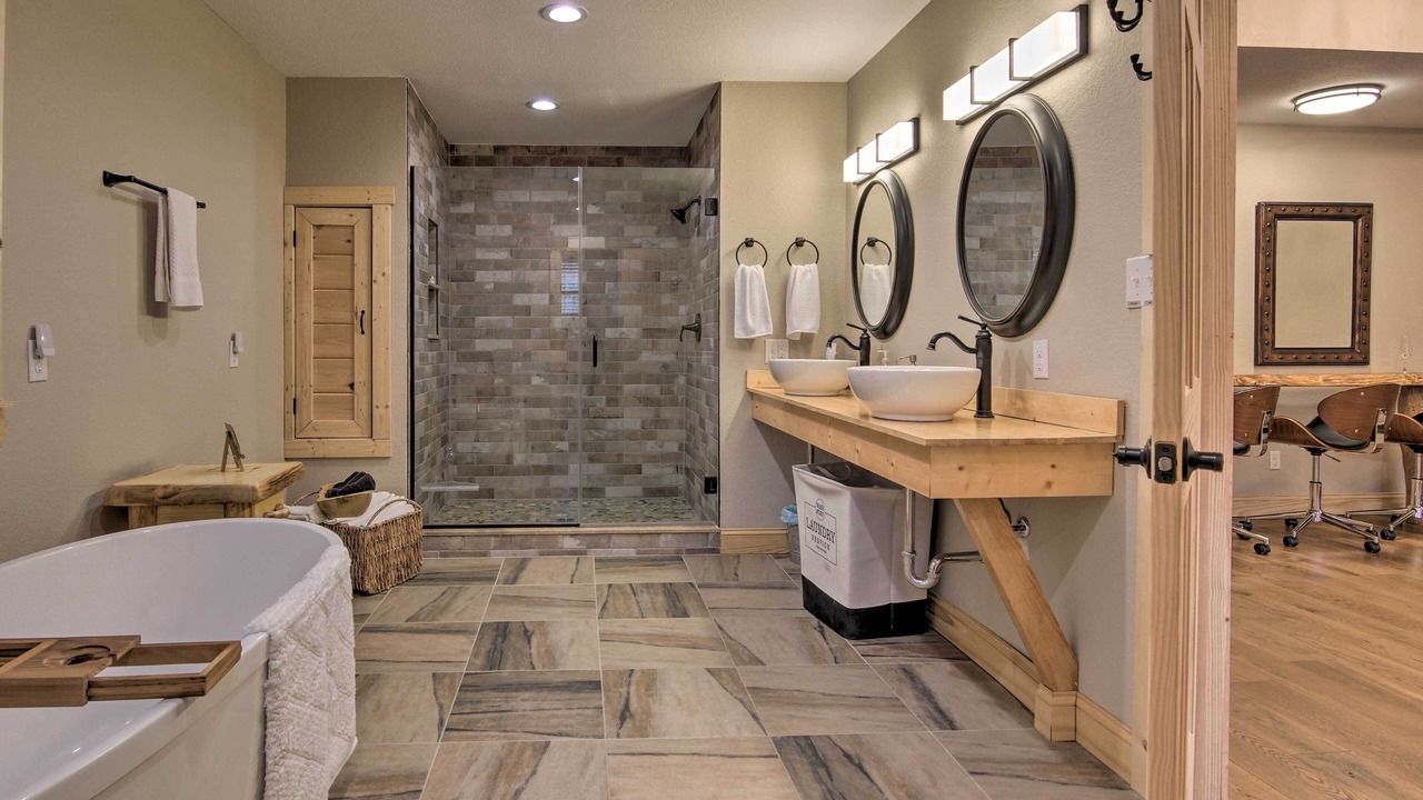 Photo of Bathroom in Marshall
