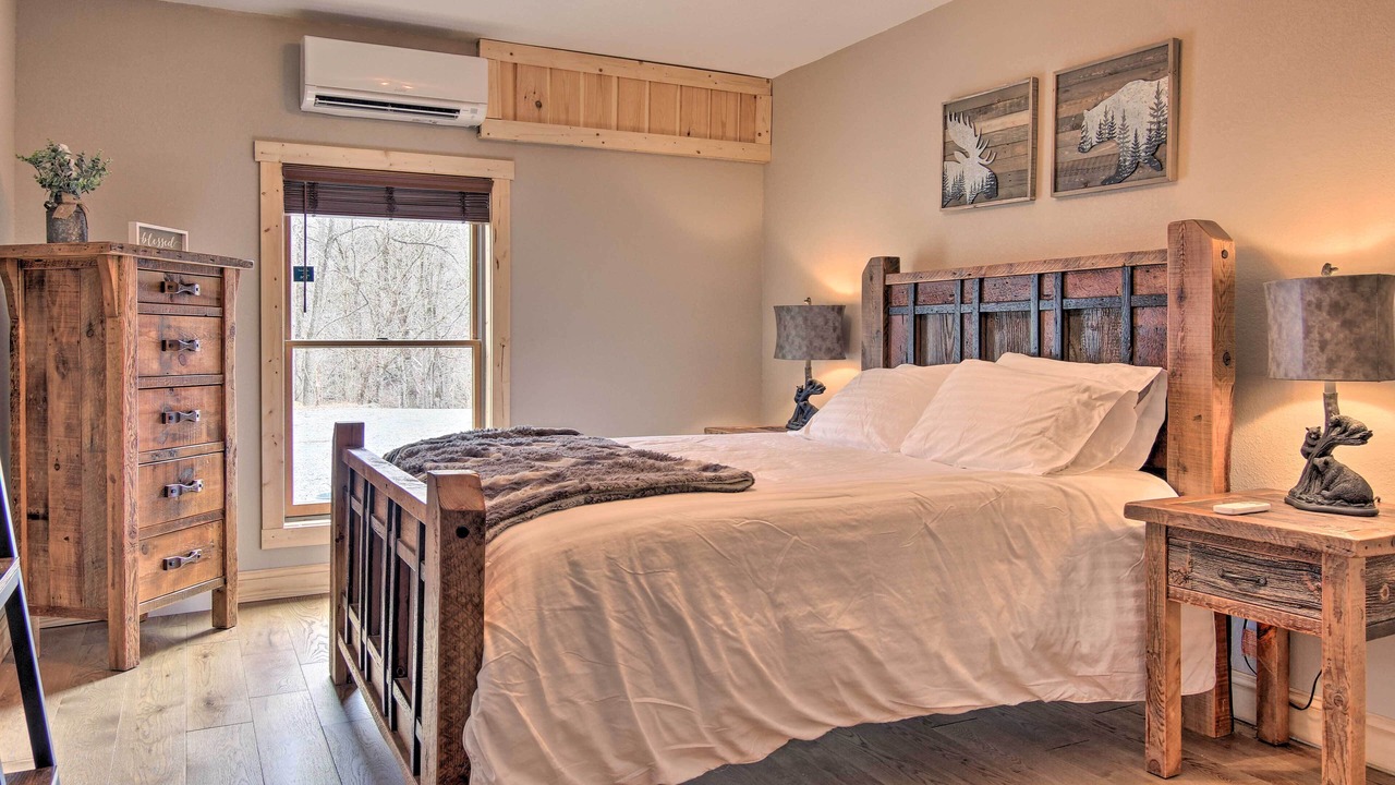 Photo of Bedroom in Marshall