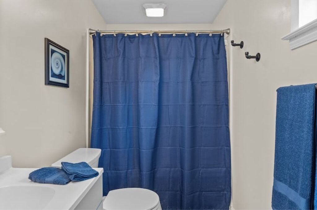 Photo of Bathroom in Morehead City