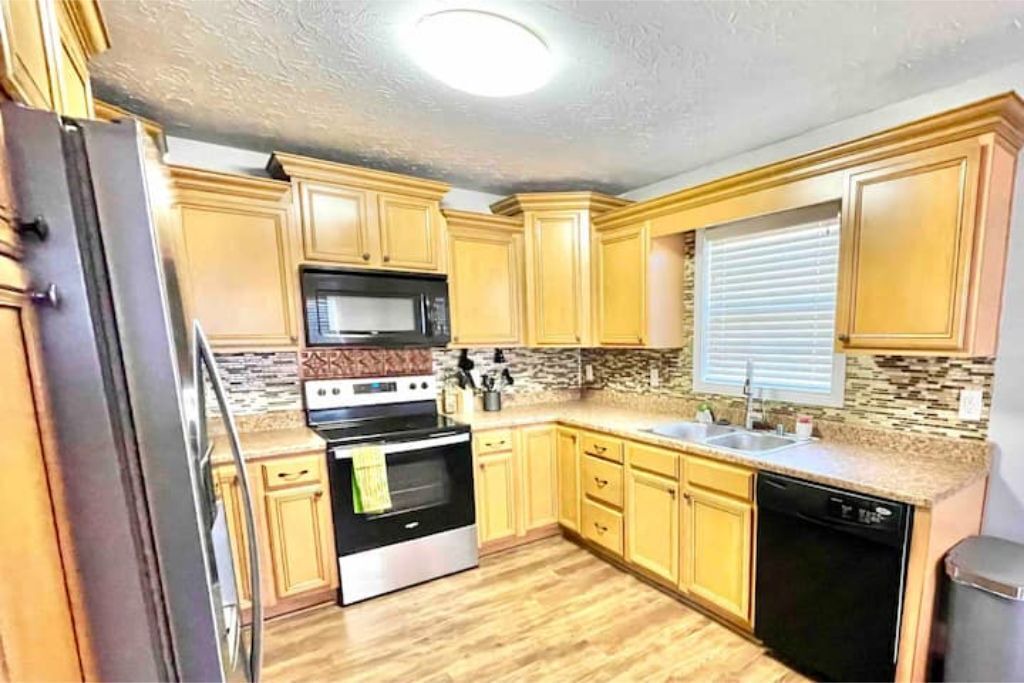 Photo of Kitchen in Bowling Green