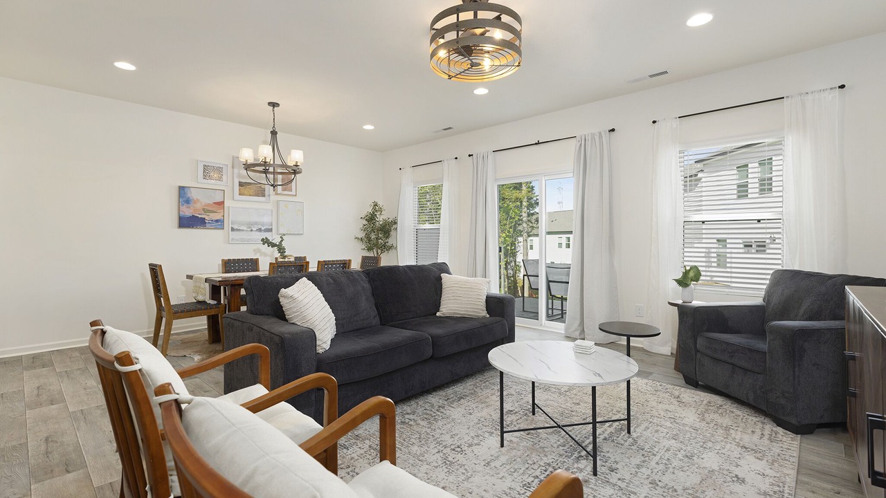Photo of Livingroom in Harwood Lane